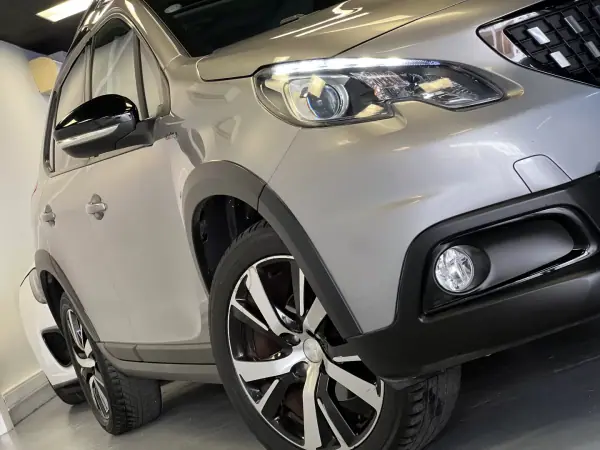 Peugeot 2008 2016 - 10990 EUR, 60000 km - AUTO.MOTO.pt - 60000km - foto 32 de 60
