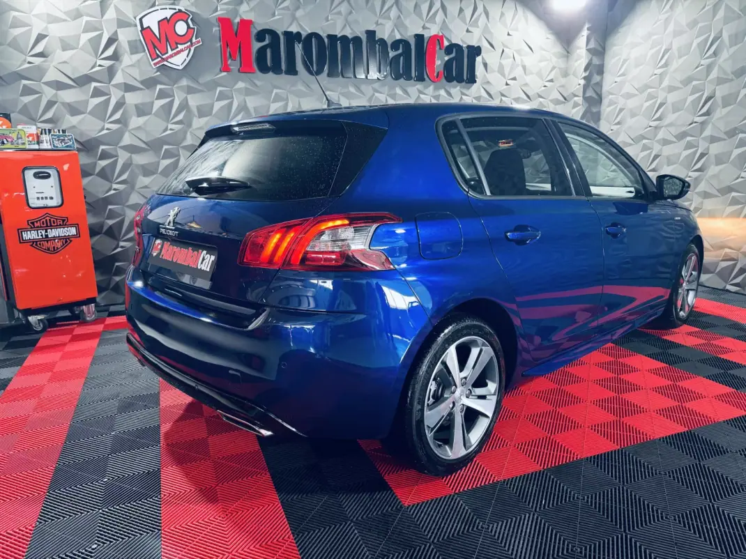 Peugeot 308 2019 - 14990 EUR, 62170 km - AUTO.MOTO.pt - 62170km - foto 2 de 36