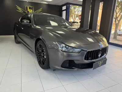 Maserati Ghibli 2014 - 31000 EUR, 226000 km - AUTO.MOTO.pt - 226000km - foto 5 de 47