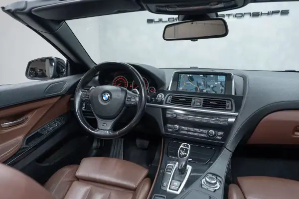 BMW 640 2012 - 29950 EUR, 127000 km - AUTO.MOTO.pt - 127000km - foto 18 de 40