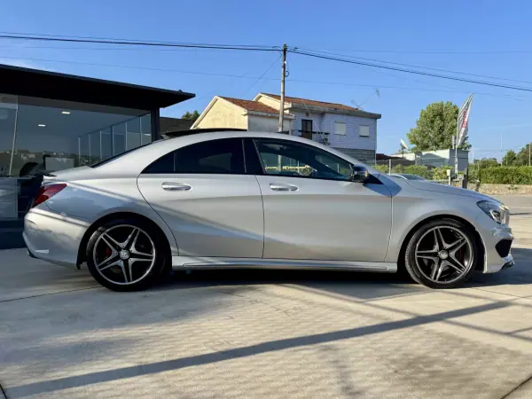 Mercedes-Benz CLA 220 2014 - 19999 EUR, 175000 km - AUTO.MOTO.pt - 175000km - foto 23 de 23