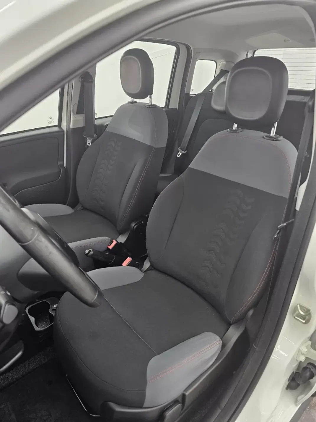 Fiat Panda 2019 - 8750 EUR, 111256 km - 111256km - foto 34 de 41