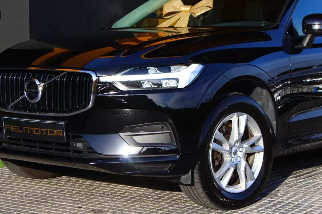 Volvo XC 60 2018 - 20900 EUR, 203000 km - AUTO.MOTO.pt - 203000km - foto 2 de 13