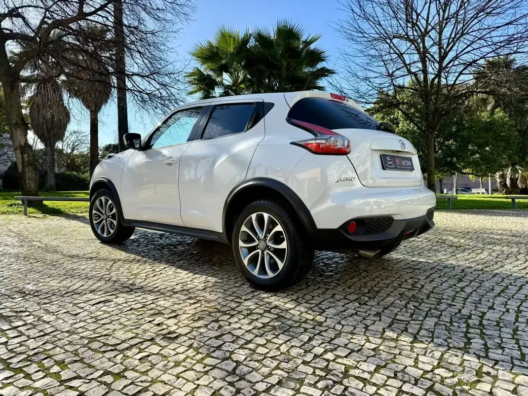 Nissan Juke 2014 - 9990 EUR, 165850 km - AUTO.MOTO.pt - 165850km - foto 17 de 40