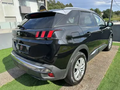 Peugeot 3008 2020 - 16900 EUR, 200000 km - AUTO.MOTO.pt - 200000km - foto 8 de 54
