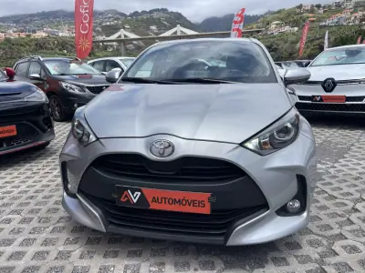 Toyota Yaris 2024 - 23500 EUR, 63319 km - AUTO.MOTO.pt - 63319km - foto 2 de 12