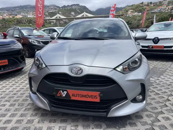 Toyota Yaris 2024 - 23500 EUR, 63319 km - AUTO.MOTO.pt - 63319km - foto 2 de 12