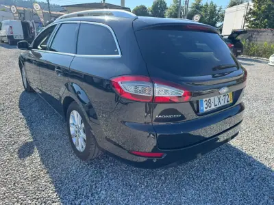 Ford Mondeo SW 2011 - 6500 EUR, 287000 km - 287000km - foto 4 de 7