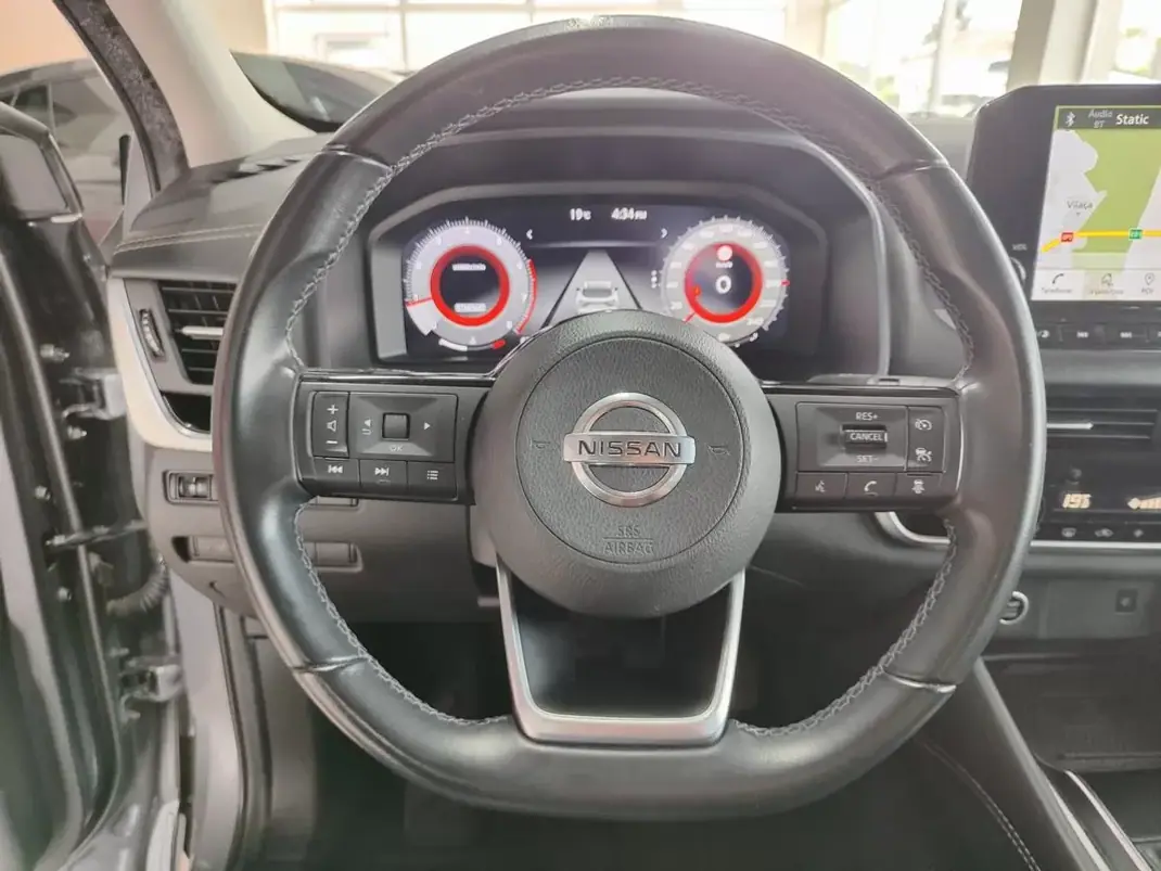 Nissan Qashqai 2022 - 20500 EUR, 63500 km - AUTO.MOTO.pt - 63500km - foto 26 de 39
