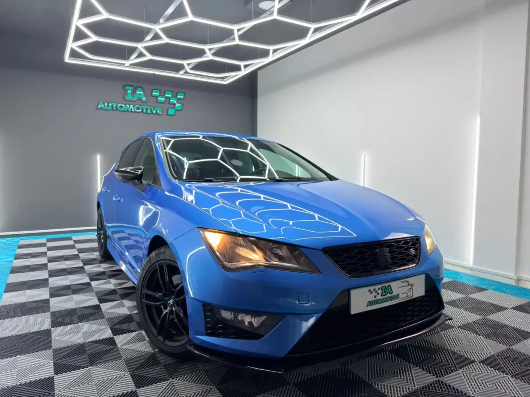 SEAT Leon 2014 - 14000 EUR, 160000 km - AUTO.MOTO.pt - 160000km - foto 4 de 18