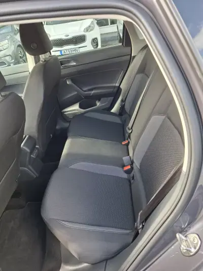 Volkswagen Taigo 2025 - 23500 EUR, 18600 km - AUTO.MOTO.pt - 18600km - foto 14 de 30