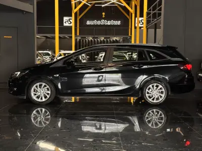 Opel Astra Sports Tourer 2022 - 15490 EUR, 84400 km - AUTO.MOTO.pt - 84400km - foto 7 de 34