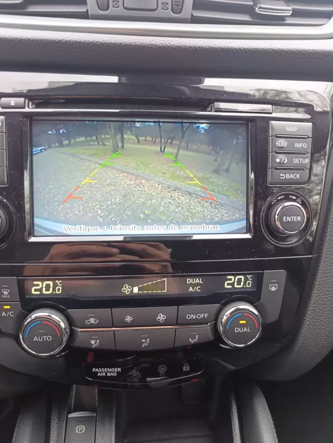 Nissan Qashqai 2018 - 16850 EUR, 139463 km - AUTO.MOTO.pt - 139463km - foto 9 de 16