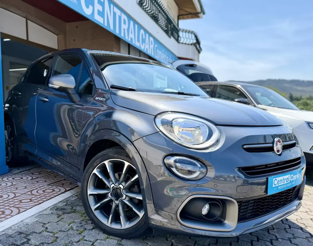 Fiat 500X 2022 - 15950 EUR, 47000 km - AUTO.MOTO.pt - 47000km - foto 1 de 25