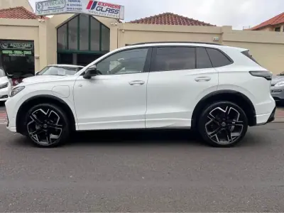 Volkswagen Tiguan 2025 — foto 2 de 7