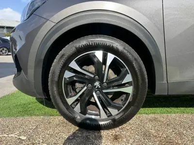 Peugeot 2008 2021 - 14900 EUR, 160000 km - AUTO.MOTO.pt - 160000km - foto 19 de 66