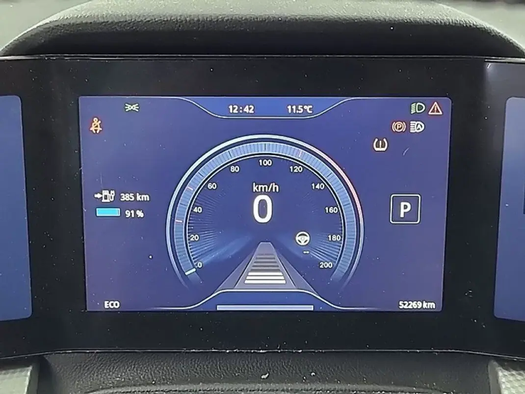 Aiways U5 2022 - 22500 EUR, 52269 km - AUTO.MOTO.pt - 52269km - foto 4 de 8