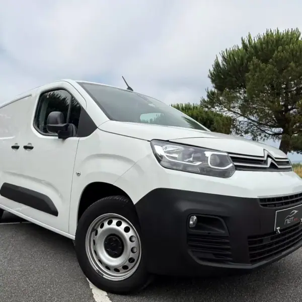 Citroën Berlingo 2019 - 14950 EUR, 96000 km - AUTO.MOTO.pt - 96000km - foto 6 de 17