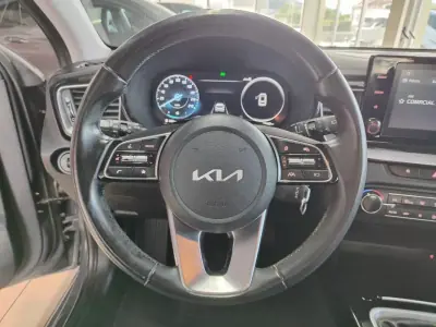 Kia Ceed 2021 - 17350 EUR, 60000 km - AUTO.MOTO.pt - 60000km - foto 24 de 33