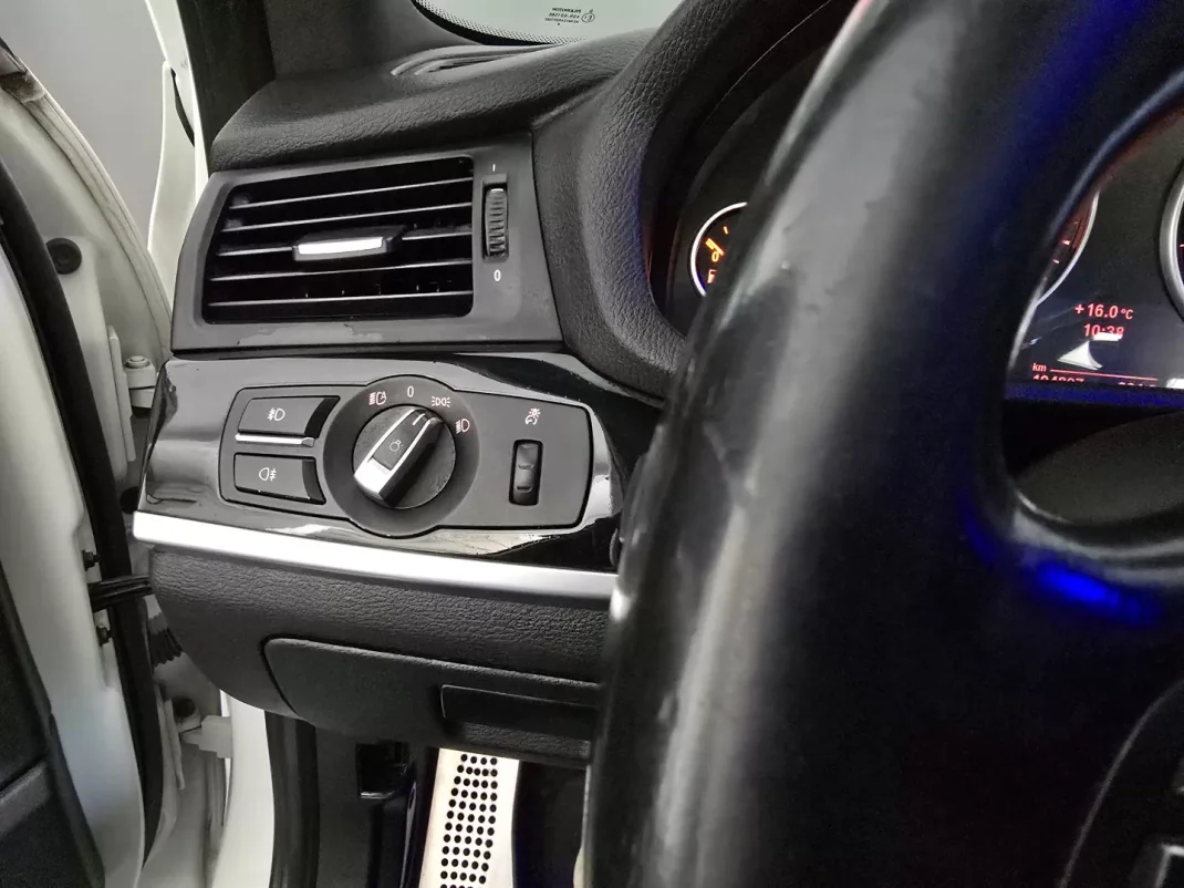 BMW X3 2011 - 21900 EUR, 190000 km - AUTO.MOTO.pt - 190000km - foto 7 de 22