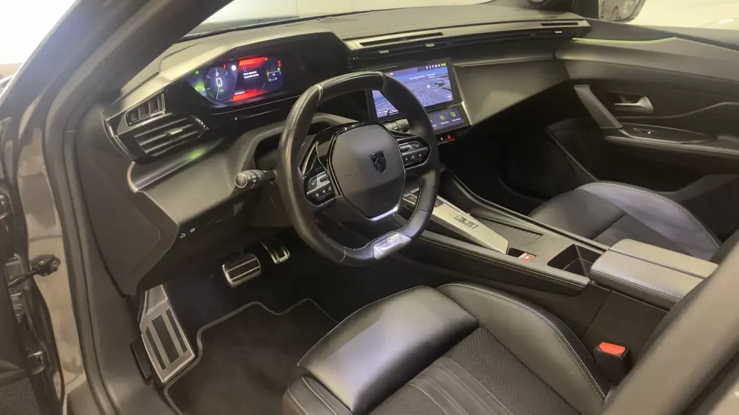 Peugeot 308 SW 2023 - 22490 EUR, 52713 km - AUTO.MOTO.pt - 52713km - foto 14 de 57