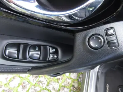 Nissan Qashqai 2017 - 13490 EUR, 177000 km - 177000km - foto 22 de 42