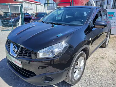 Nissan Qashqai 2011 - 8950 EUR, 149043 km - AUTO.MOTO.pt - 149043km - foto 3 de 26
