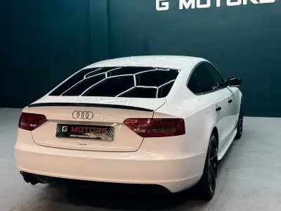 Audi A5 Sportback 2010 - 17900 EUR, 200000 km - AUTO.MOTO.pt - 200000km - foto 9 de 19