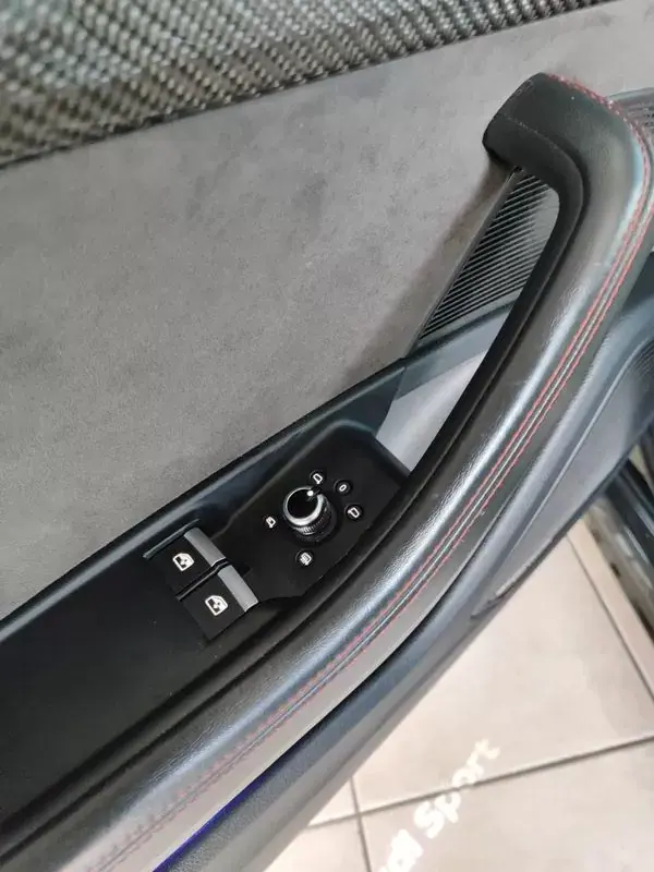 Audi RS5 2018 - 64900 EUR, 152900 km - AUTO.MOTO.pt - 152900km - foto 23 de 54