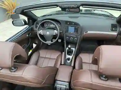 Saab 9-3 Cabriolet 2008 - 14000 EUR, 260700 km - AUTO.MOTO.pt - 260700km - foto 6 de 14