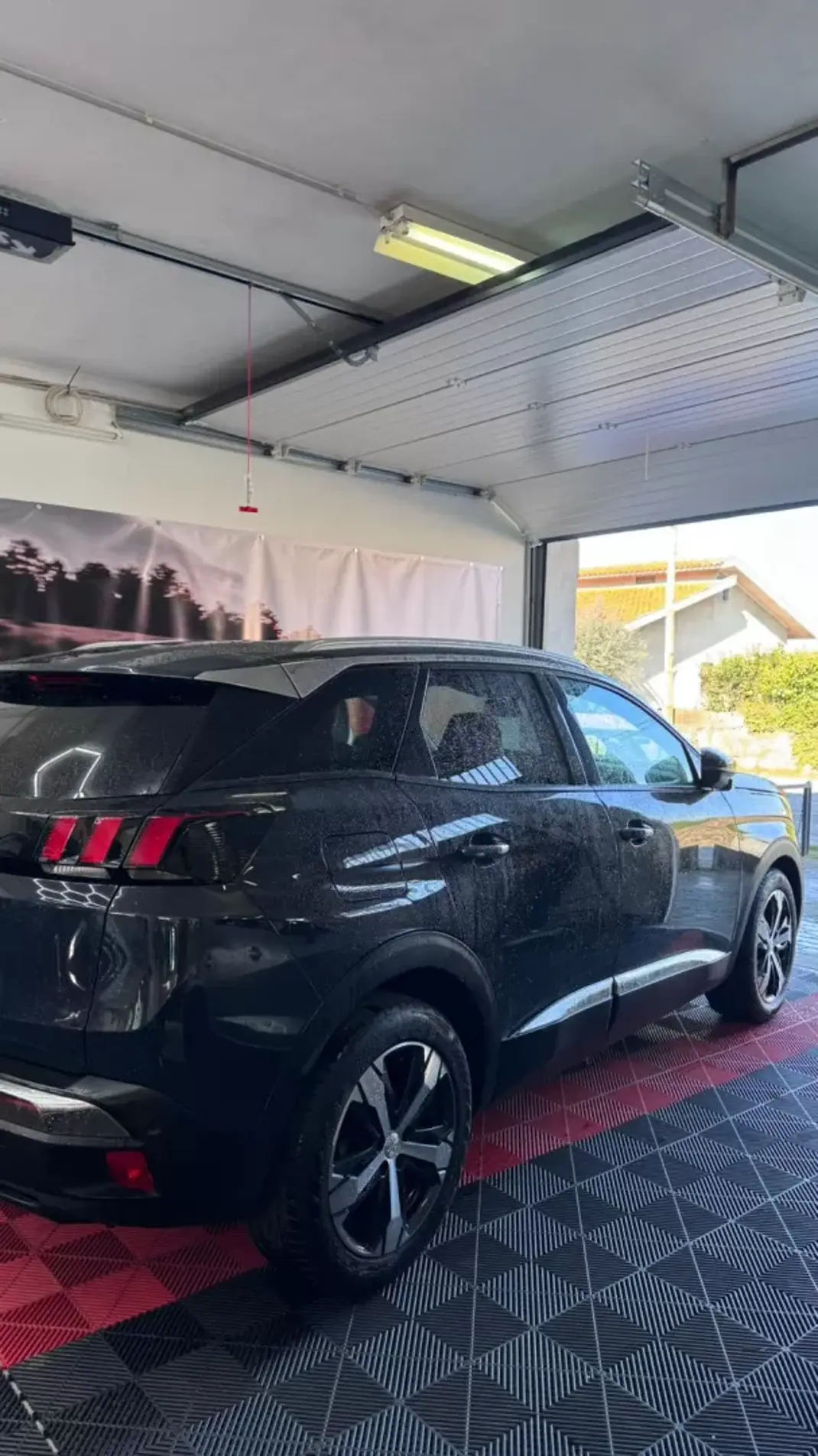 Peugeot 3008 2018 - 18900 EUR, 115000 km - AUTO.MOTO.pt - 115000km - foto 5 de 46