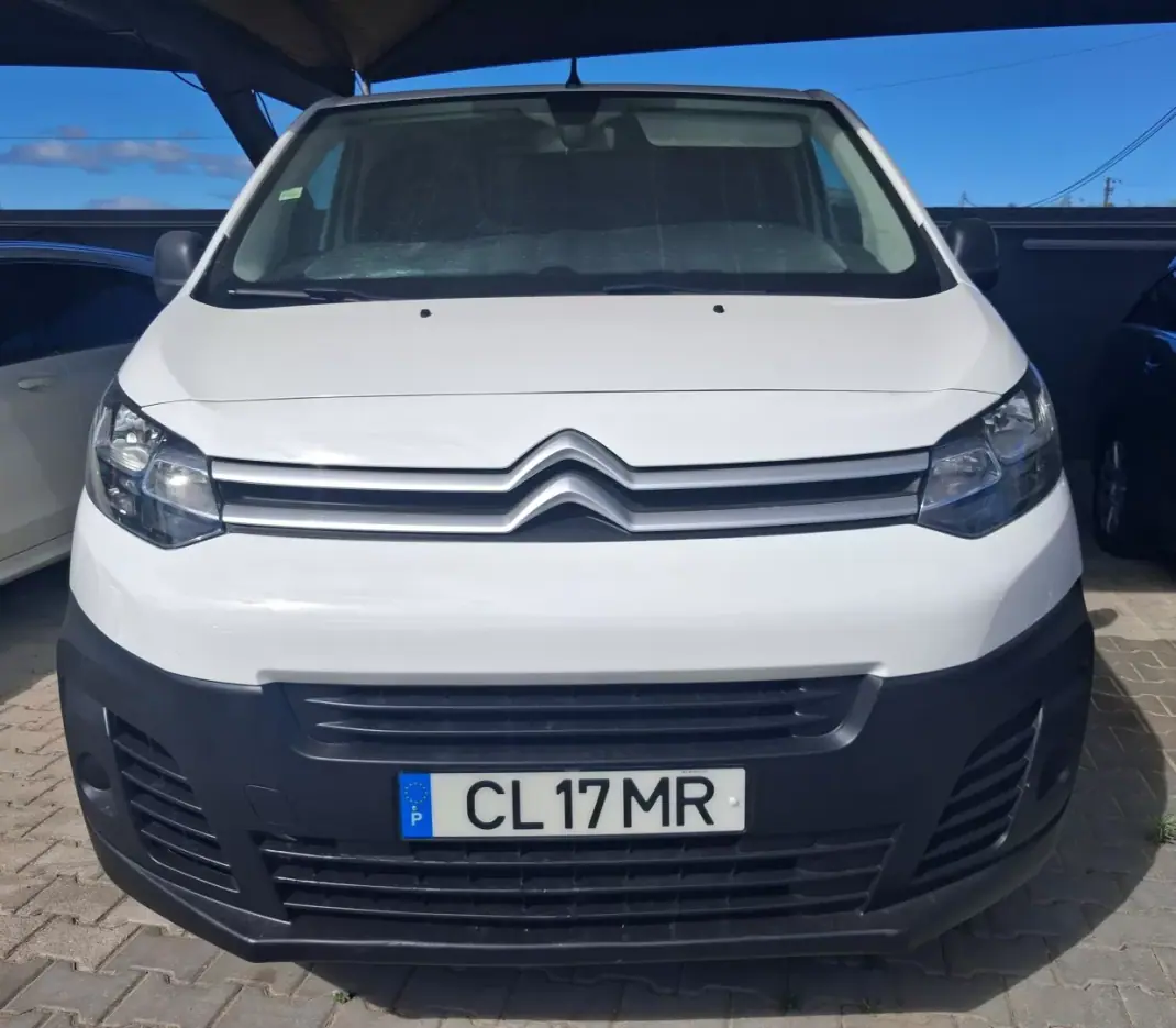 Citroën Jumpy 2019 - 13900 EUR, 160000 km - 160000km - foto 3 de 12