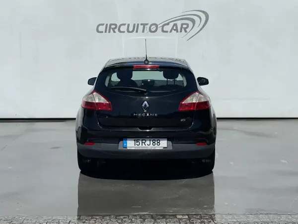 Renault Mégane 2014 - 7995 EUR, 191366 km - AUTO.MOTO.pt - 191366km - foto 9 de 27
