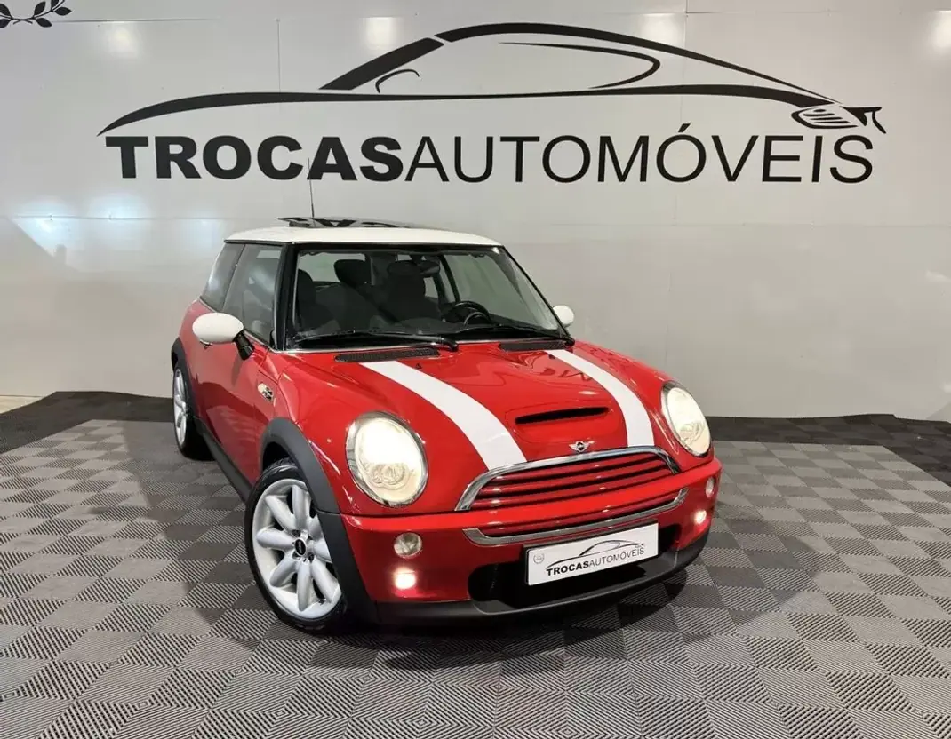 MINI 3 Portas 2005 - 11900 EUR, 85312 km - 85312km - foto 17 de 47
