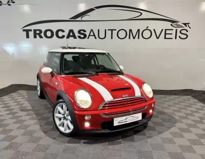 MINI 3 Portas 2005 - 11900 EUR, 85312 km - 85312km - foto 17 de 47