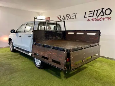 Mitsubishi 2022 - 32500 EUR, 31000 km - AUTO.MOTO.pt - 31000km - foto 2 de 24