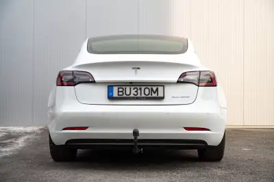 Tesla Model 3 2020 - 25990 EUR, 111680 km - AUTO.MOTO.pt - 111680km - foto 5 de 12