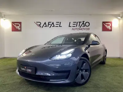 Tesla Model 3 2022 - 49000km