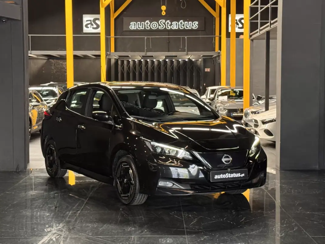 Nissan Leaf 2022 - 15990 EUR, 95500 km - AUTO.MOTO.pt - 95500km - foto 1 de 32