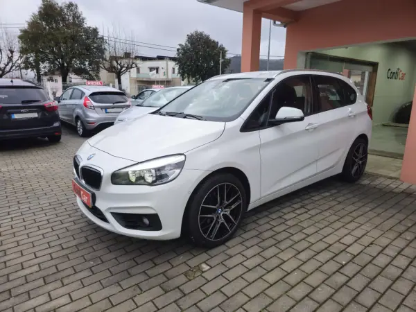 BMW 216 Active Tourer 2015 - 12500 EUR, 149000 km - AUTO.MOTO.pt - 149000km - foto 3 de 14