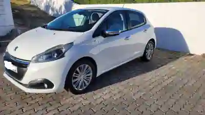 Peugeot 208 2016 - 83697km