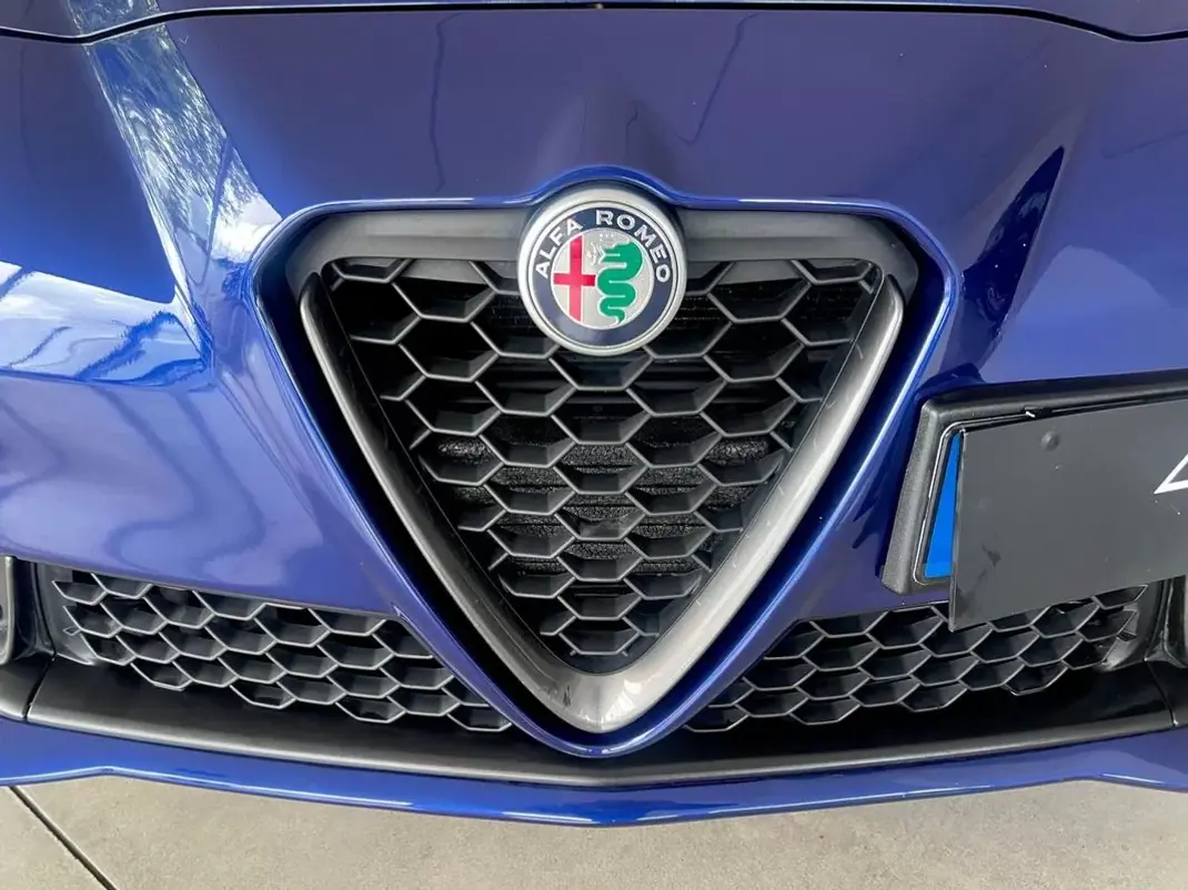 Alfa Romeo MiTo 2016 - 9999 EUR, 135500 km - AUTO.MOTO.pt - 135500km - foto 35 de 60