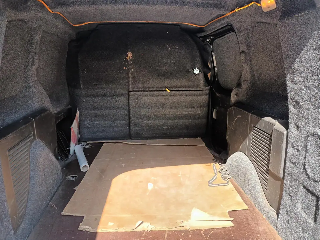 Peugeot Partner 2018 - 12500 EUR, 220000 km - 220000km - foto 8 de 8