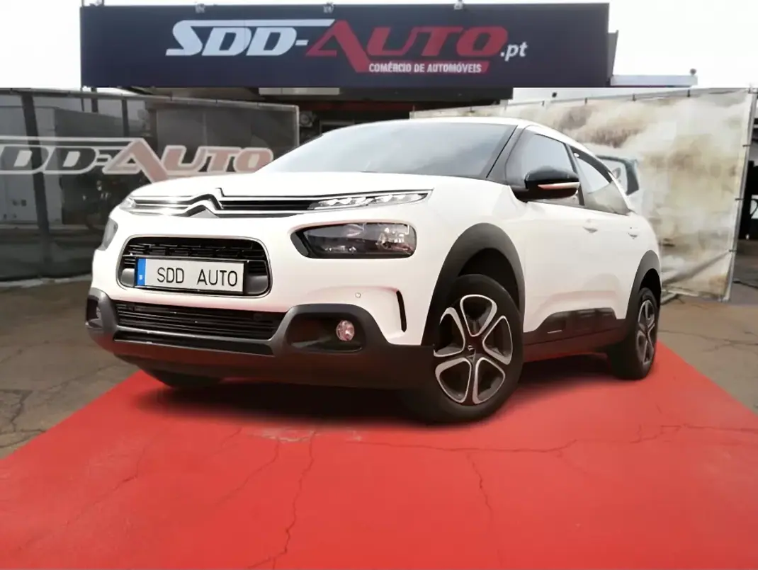 Citroën C4 Cactus 2020 - 11600 EUR, 185708 km - AUTO.MOTO.pt - 185708km - foto 1 de 26