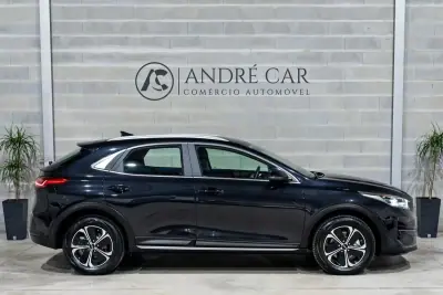 Kia XCeed 2022 - 22450 EUR, 23900 km - AUTO.MOTO.pt - 23900km - foto 5 de 42