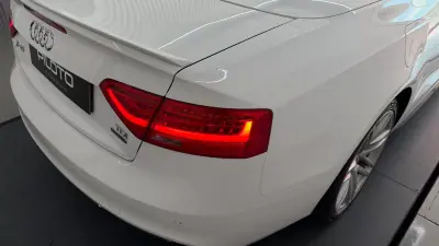 Audi A5 Cabrio 2016 - 25900 EUR, 121865 km - AUTO.MOTO.pt - 121865km - foto 11 de 32