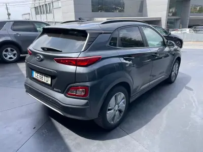 Hyundai Kauai 2020 - 18900 EUR, 105967 km - AUTO.MOTO.pt - 105967km - foto 5 de 13