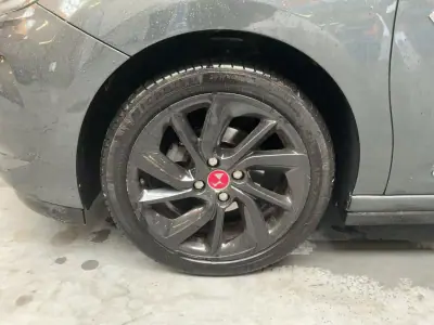 Citroën DS3 2016 - 9750 EUR, 135000 km - AUTO.MOTO.pt - 135000km - foto 11 de 14