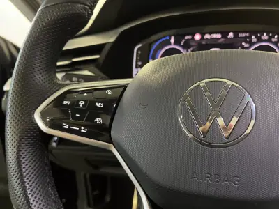 Volkswagen Arteon Shooting Brake 2021 - 27950 EUR, 91000 km - AUTO.MOTO.pt - 91000km - foto 22 de 41