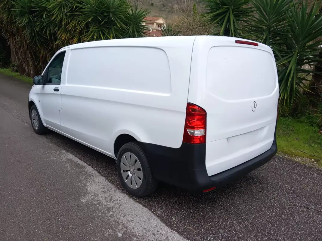 Mercedes-Benz Vito 110Cdi 2020 - 19800 EUR, 155178 km - AUTO.MOTO.pt - 155178km - foto 6 de 14